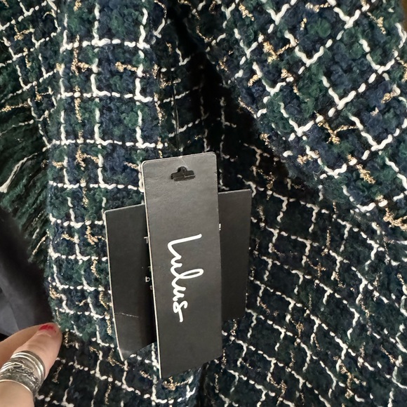 Cute Woven Chanel-Like Suit Jacket - Picture 7 of 8